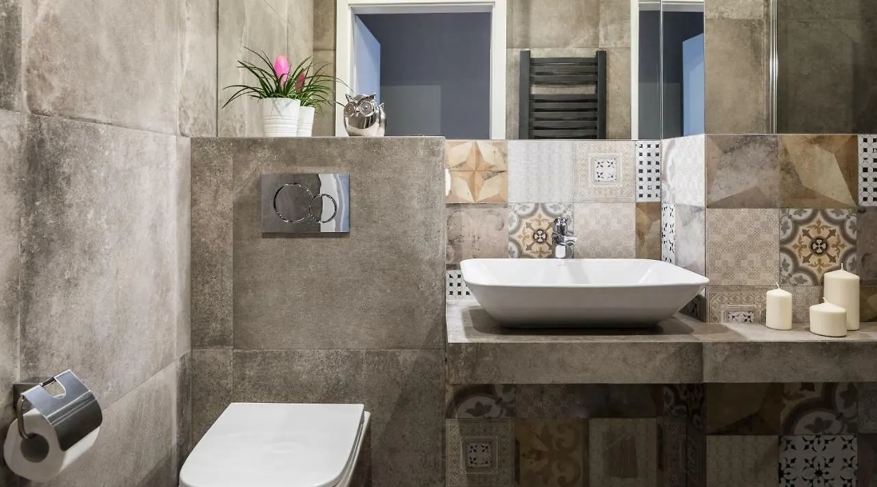 Jacuzzi Party & Event Space Up To 40 Apartment Krakow Poland